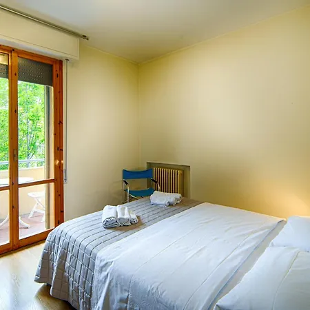 Three-room Downtown With Garage Lägenhet